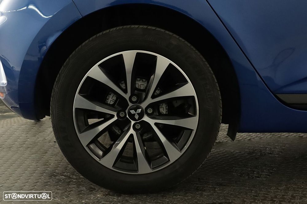 Mitsubishi Colt 1.0 MPI-T Invite - 5