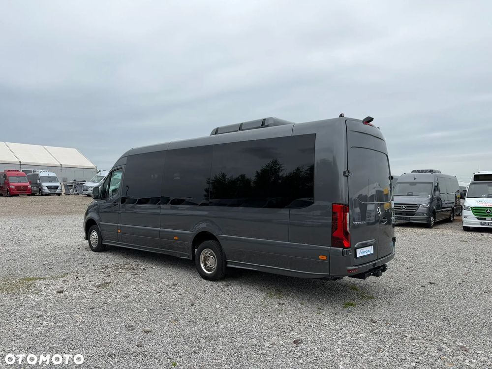 Mercedes-Benz Sprinter 519 - 8
