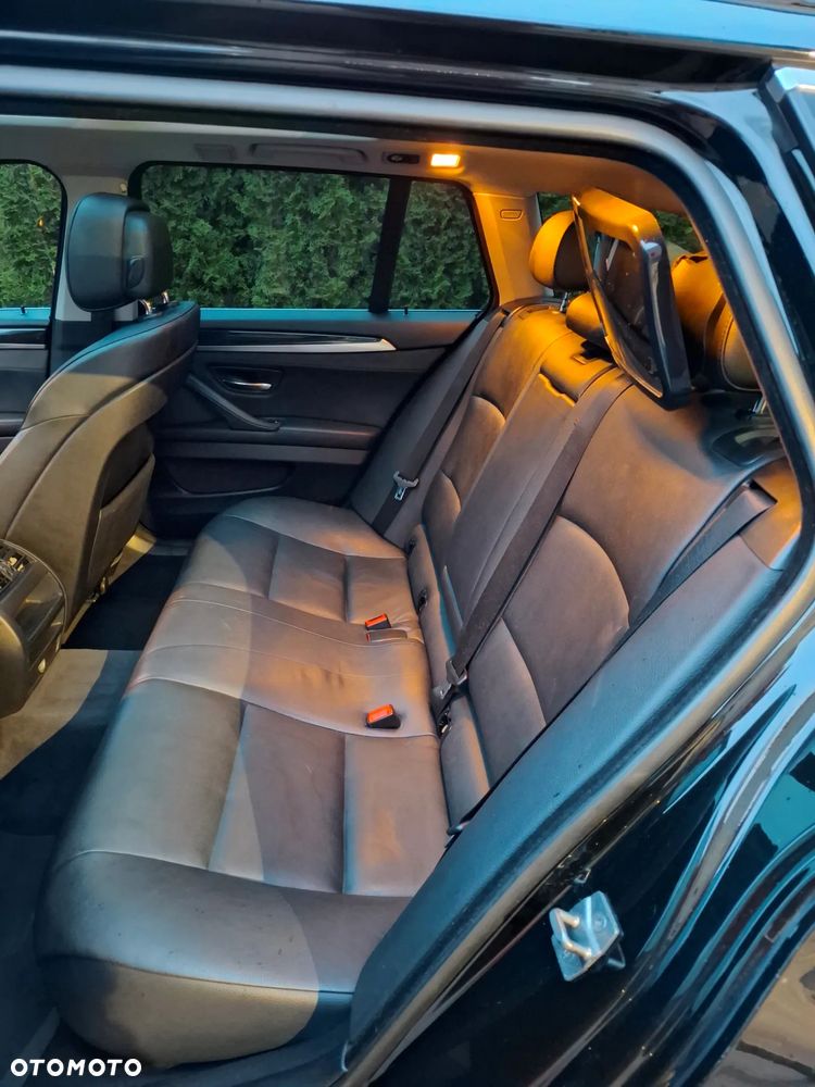 BMW Seria 5 - 12