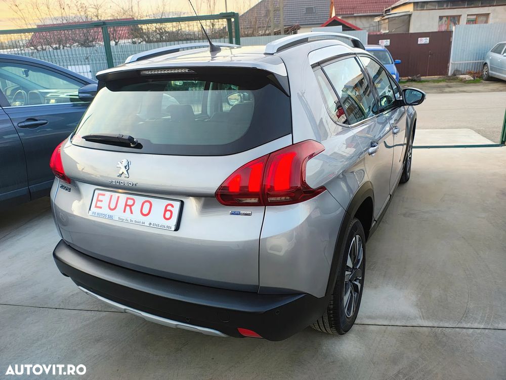 Peugeot 2008 PureTech 110 GPF Stop&Start EAT6 Allure - 3