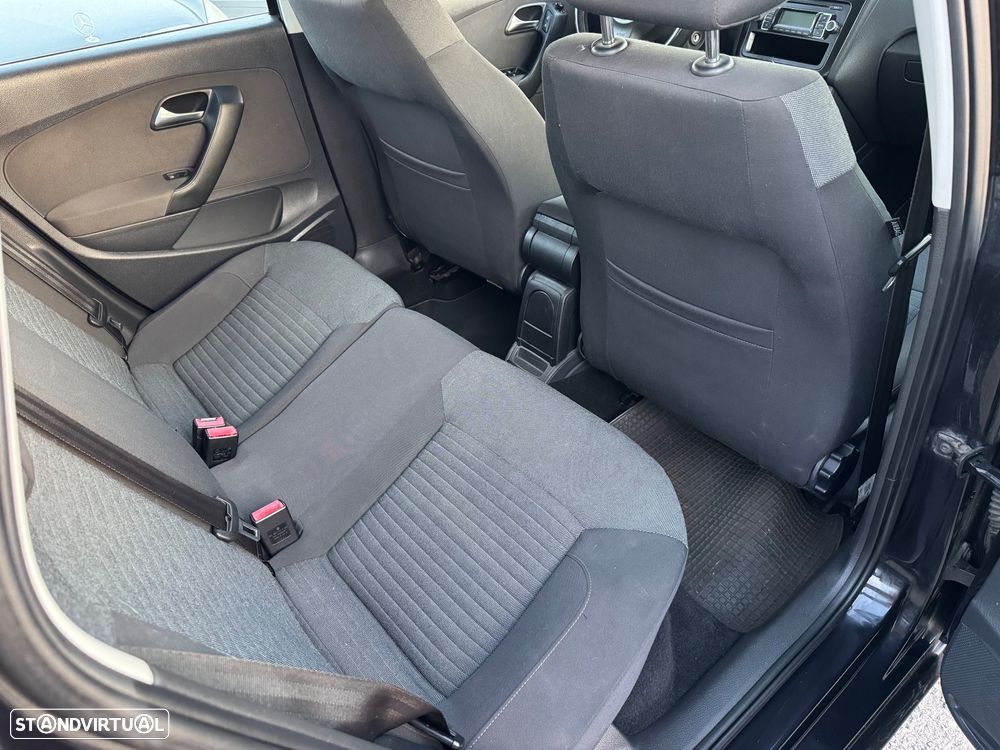 VW Polo 1.6 TDI Confortline BlueMotion - 30