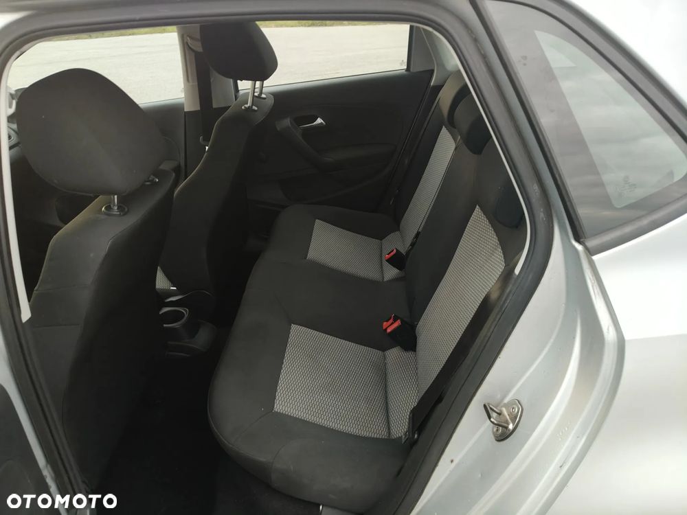 Volkswagen Polo 1.2 12V Trendline - 11