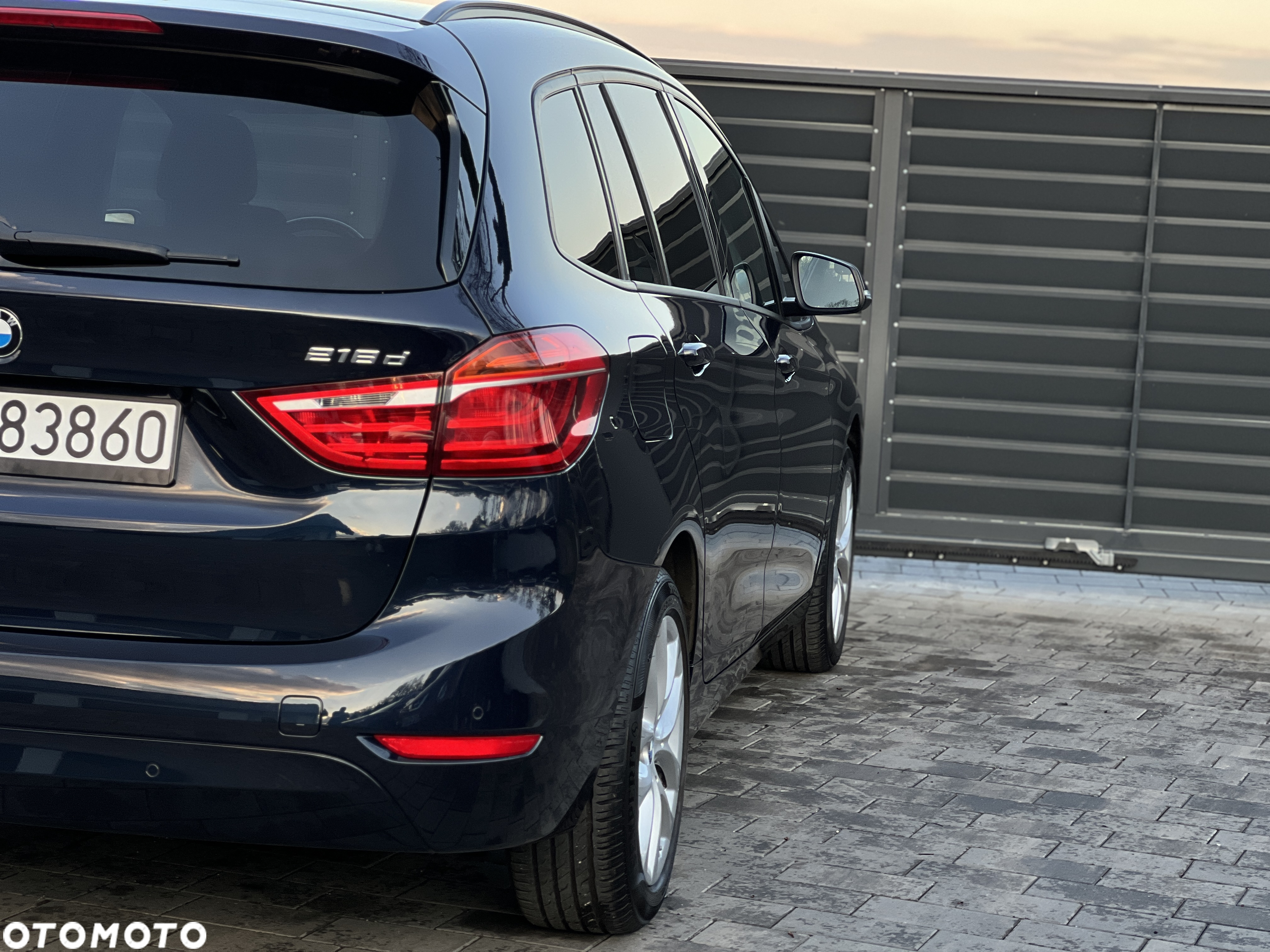BMW Seria 2 218d Sport Line - 29