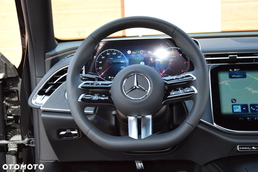Mercedes-Benz Klasa E 220 d mHEV 4-Matic AMG 9G-Tronic - 5