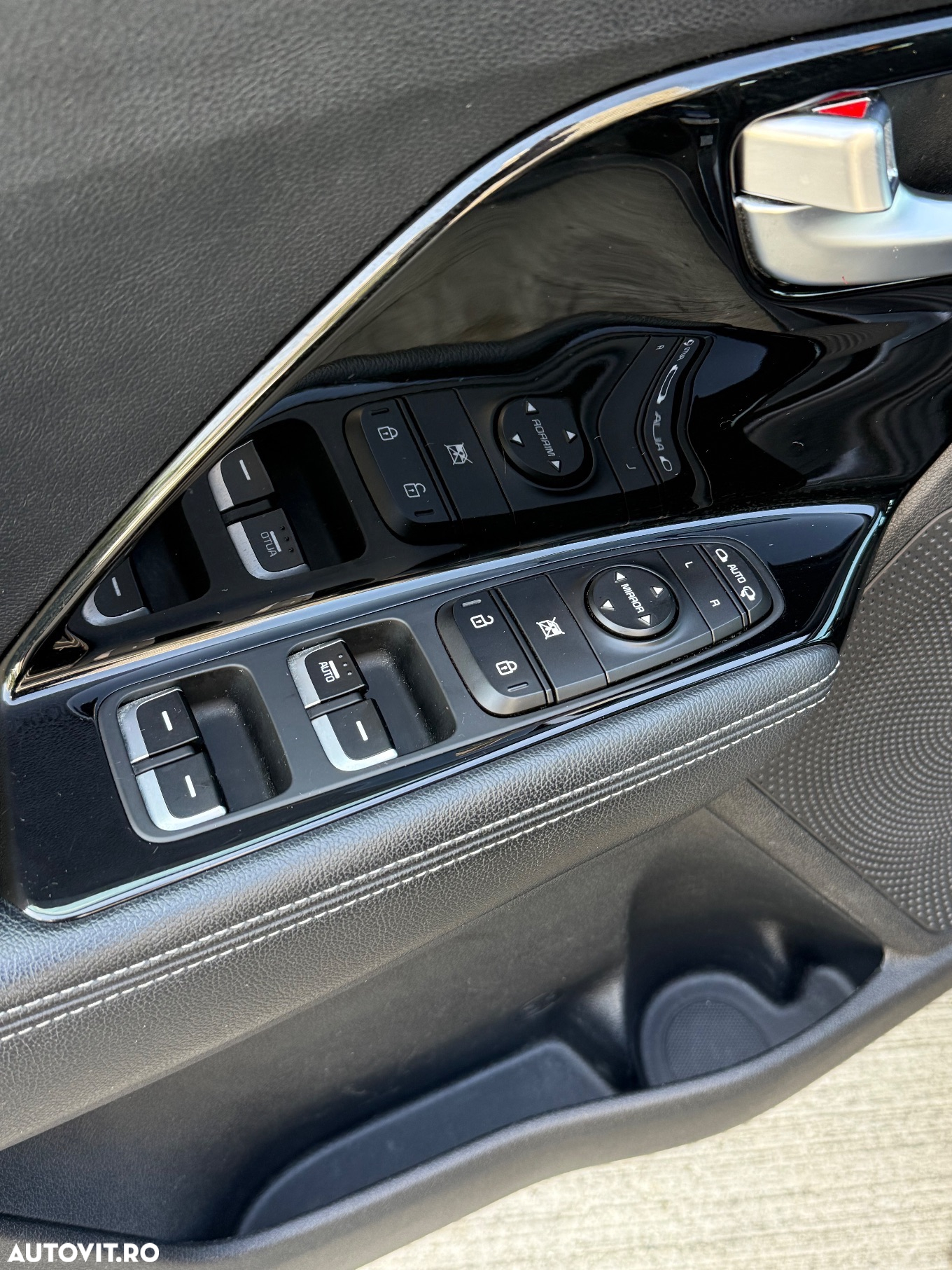 Kia Niro 1.6 GDI 6DCT PHEV Premium - 12