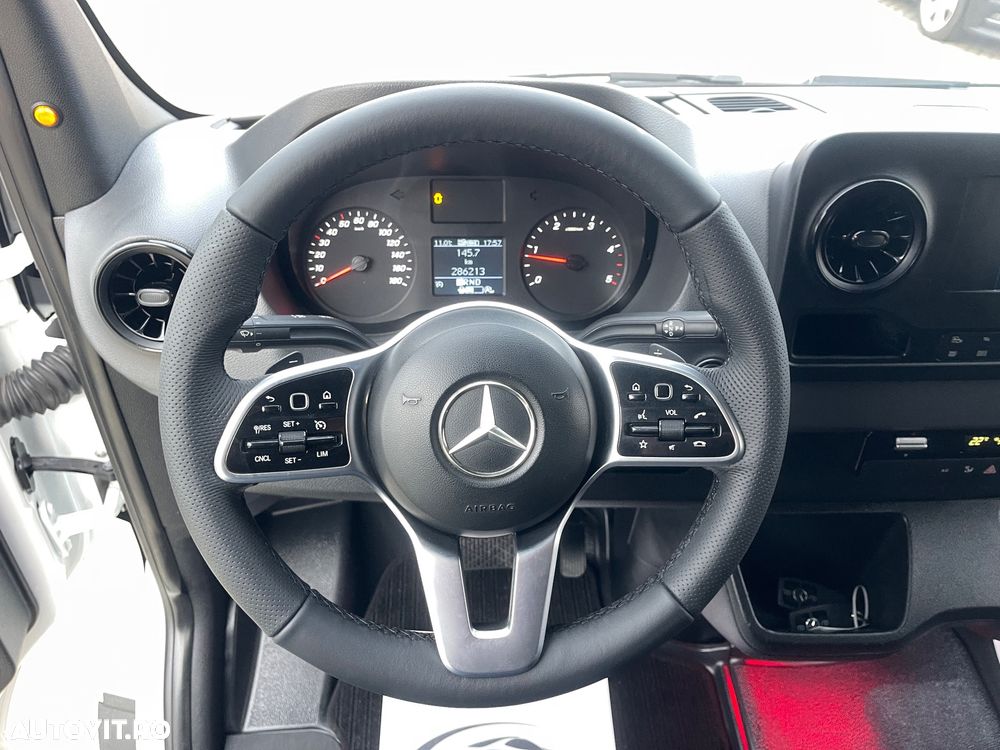 Mercedes-Benz Sprinter 316CDI  AUTOMAT MEDIU - 32