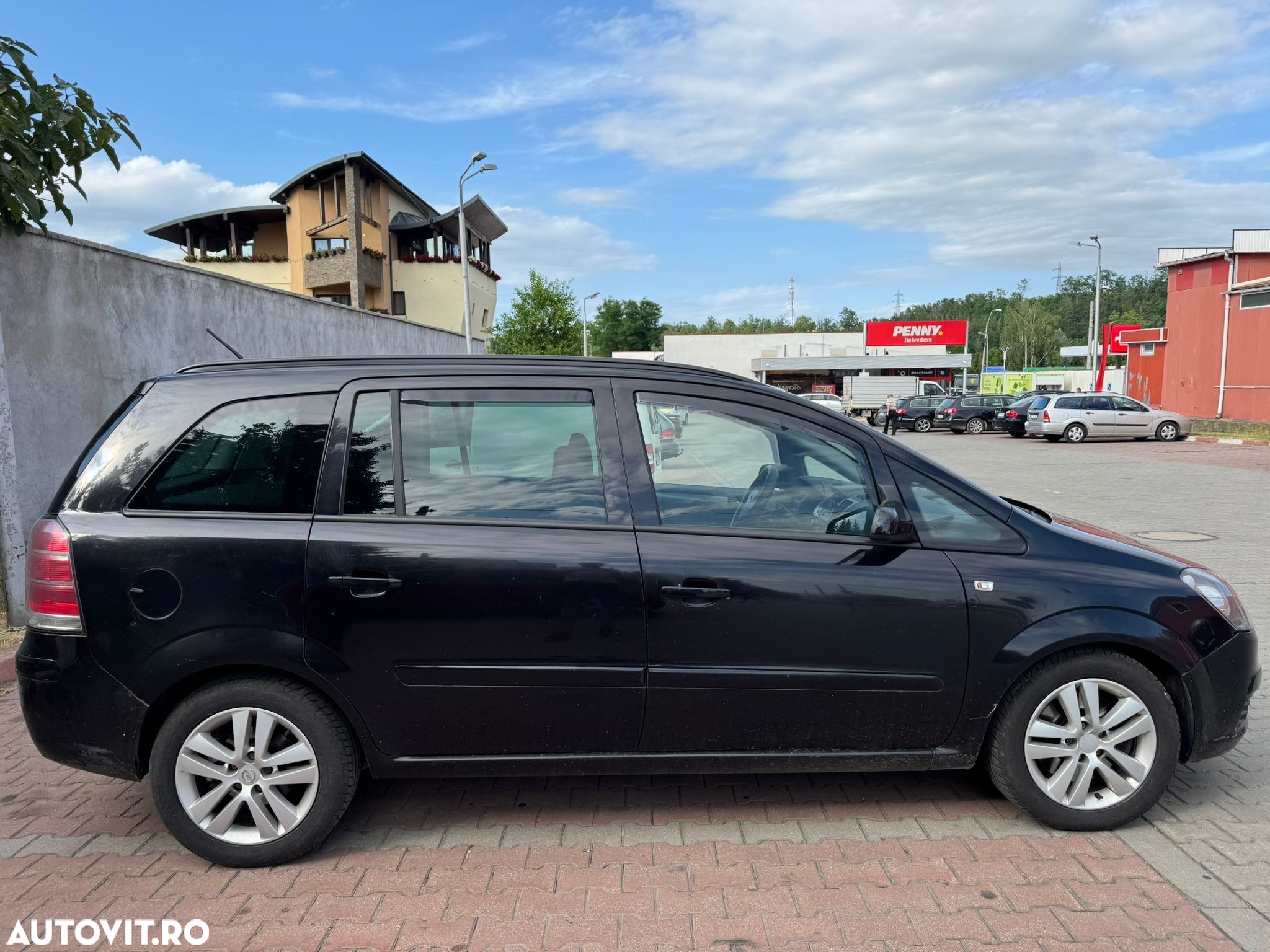Opel Zafira 1.9 CDTI Cosmo - 3