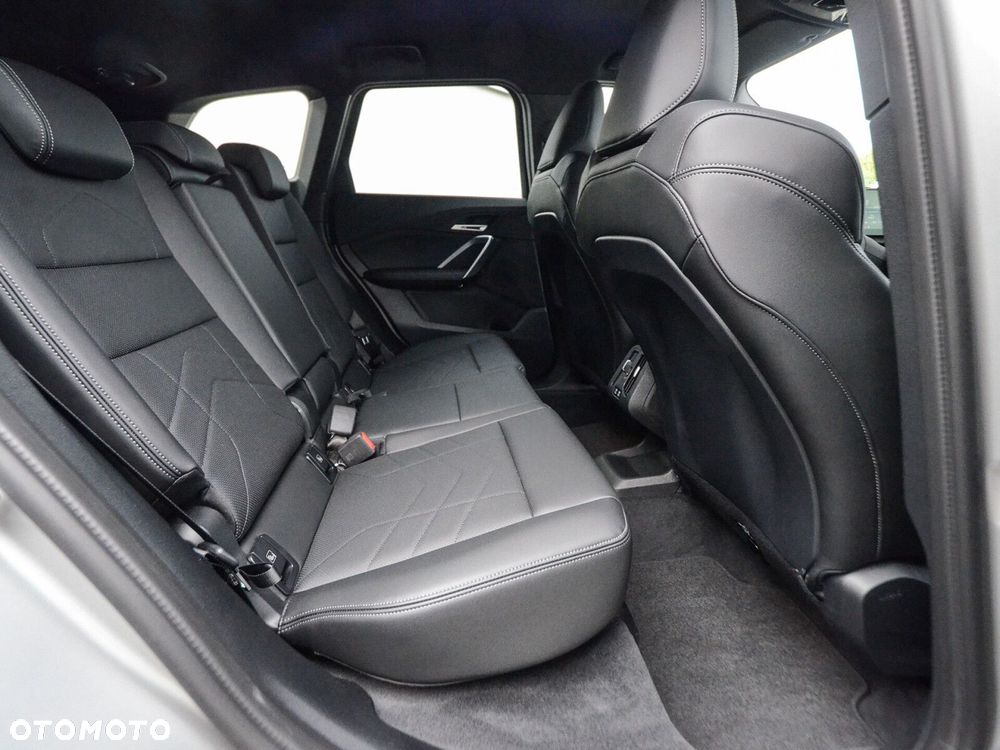BMW X1 sDrive20i - 31