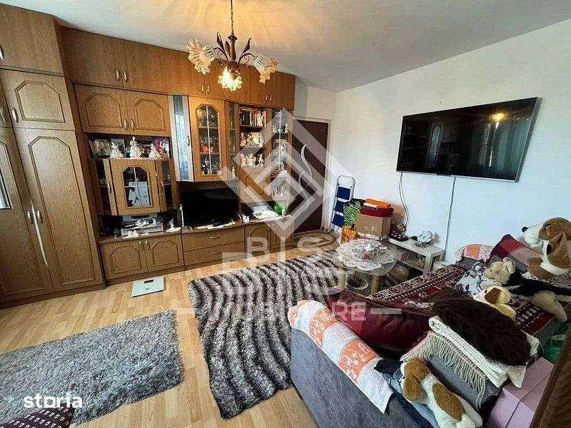 Apartament 3 camere, etaj 3 - zona Decebal — fotografia 1