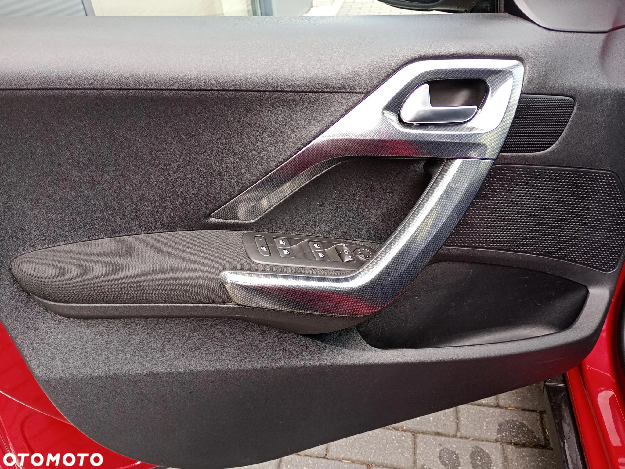 Peugeot 2008 1.2 Pure Tech GPF Allure S&S - 20