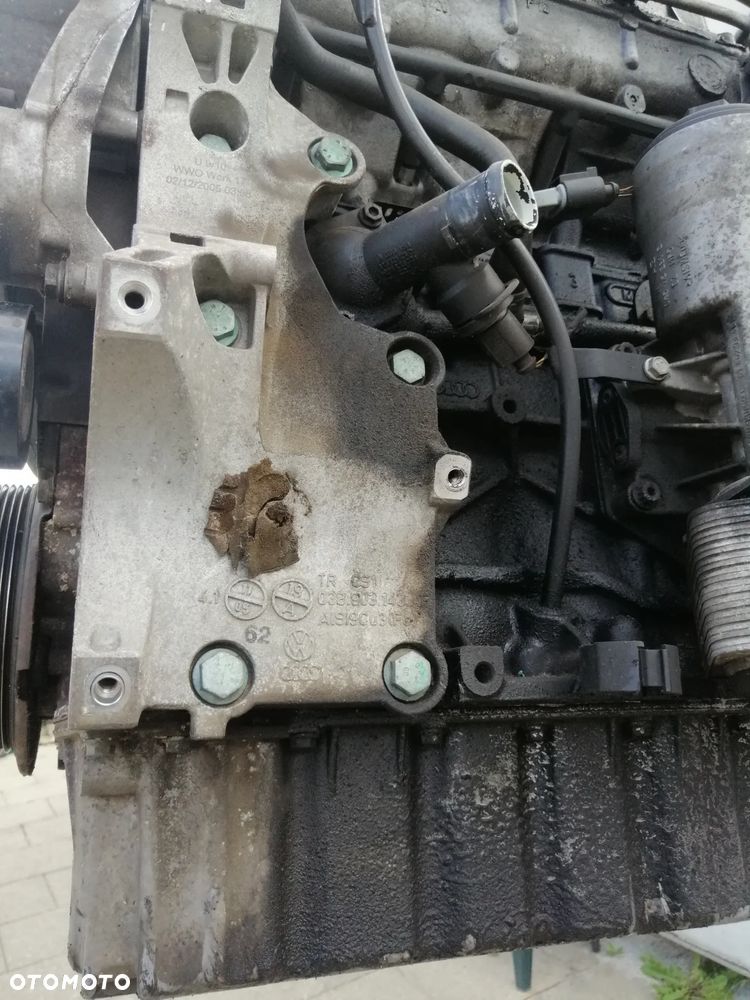 Audi Seat Skoda Volkswagen 2.0 TDi 140KM silnik kompletny kod BMM - 21