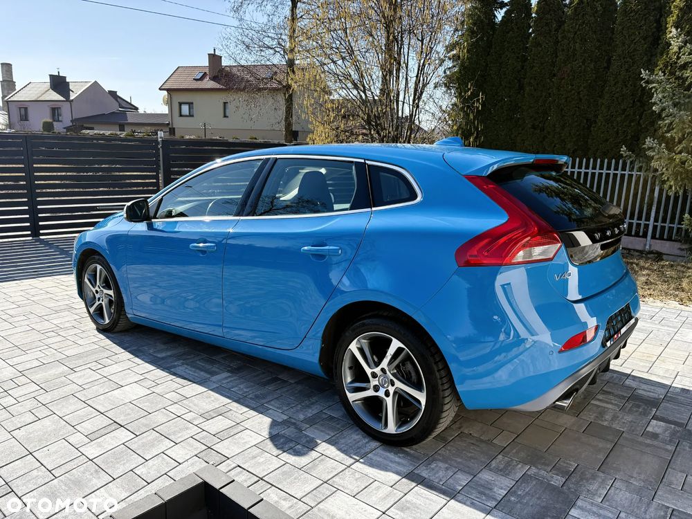 Volvo V40 D4 Geartronic RDesign - 6