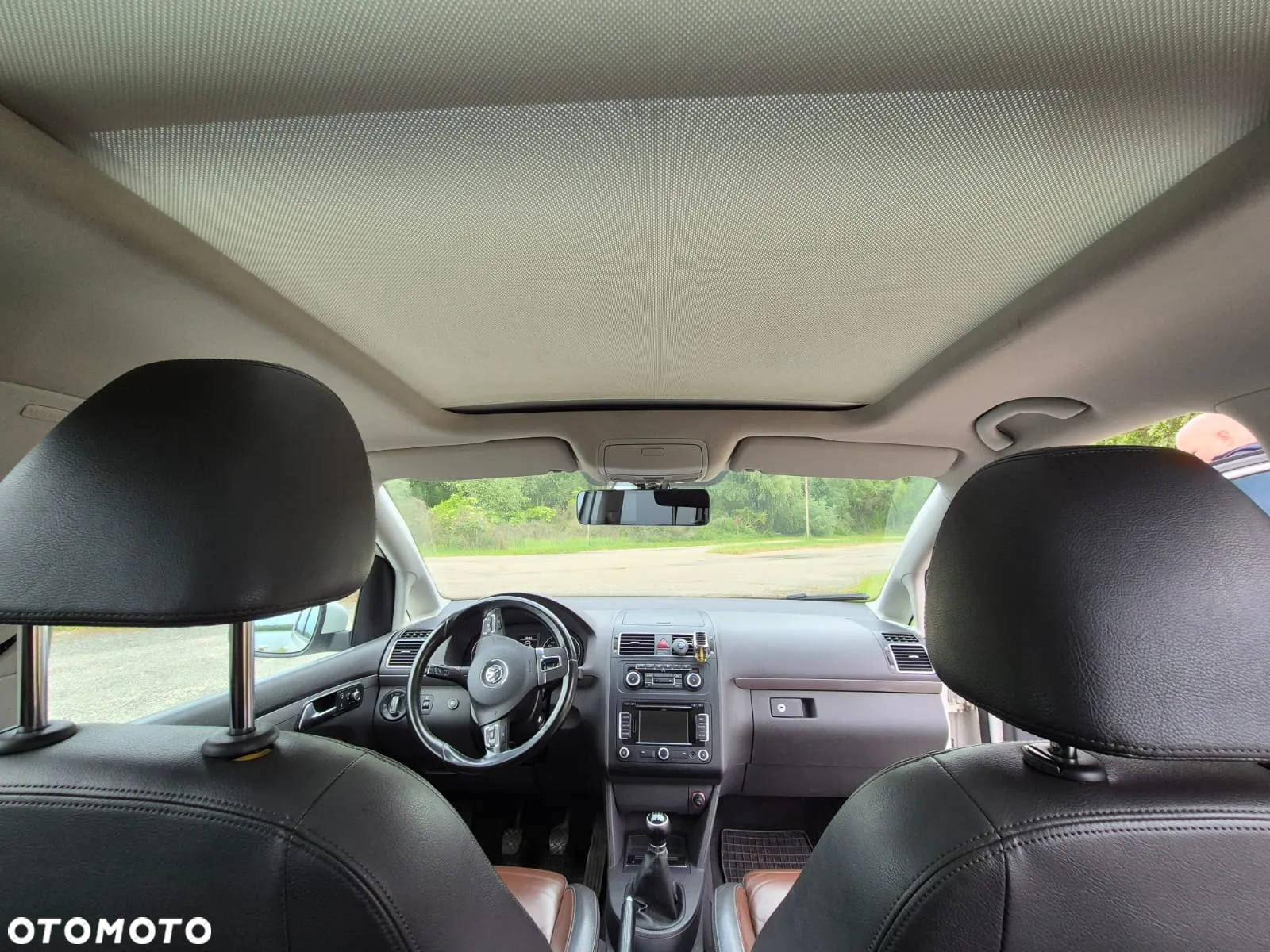 Volkswagen Touran 1.2 TSI BlueMot Comfortline - 24