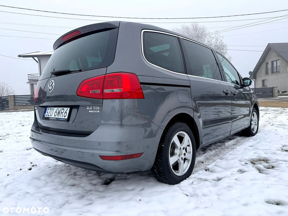 Volkswagen Sharan 2.0 TDI DSG Blue Motion Highline - 30