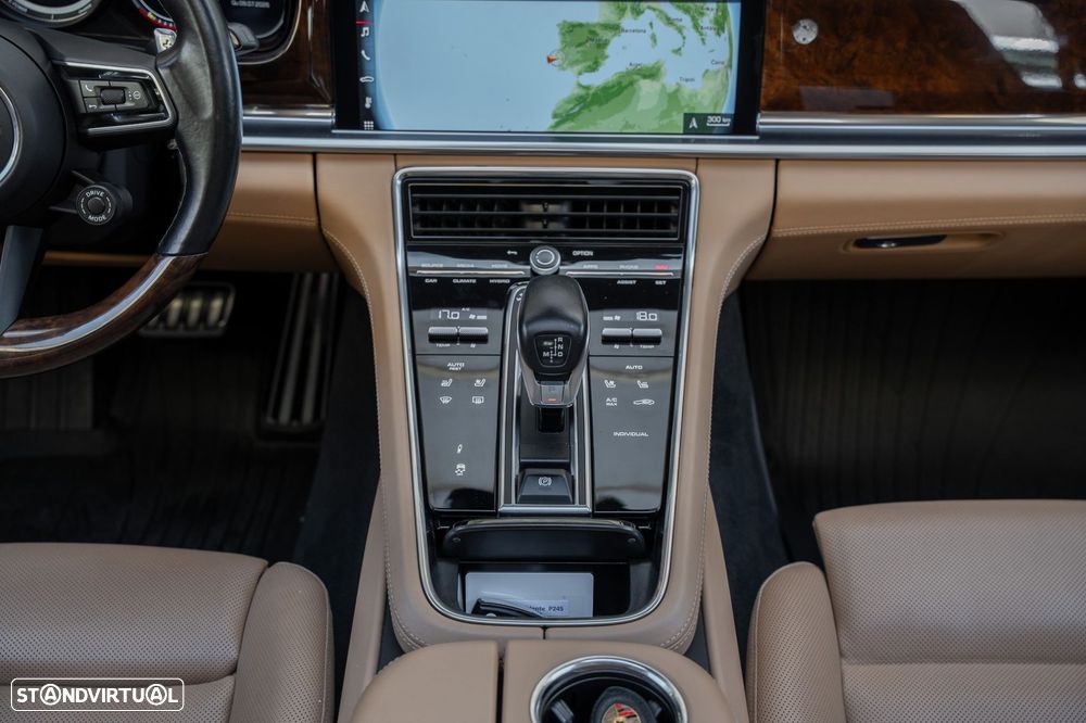 Porsche Panamera 4S E-Hybrid Executive - 17