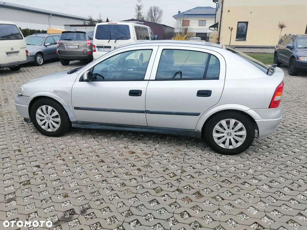 Opel Astra 1.2 Start - 7