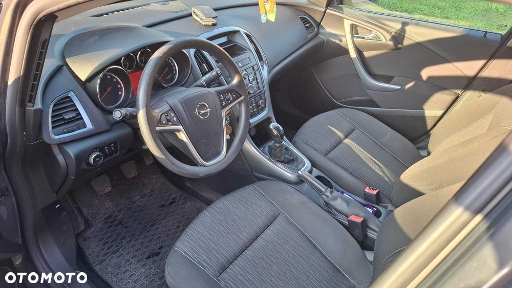 Opel Astra - 8