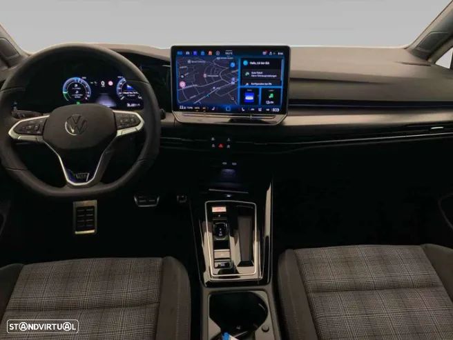 VW Golf 1.5 eHybrid OPF DSG GTE - 12