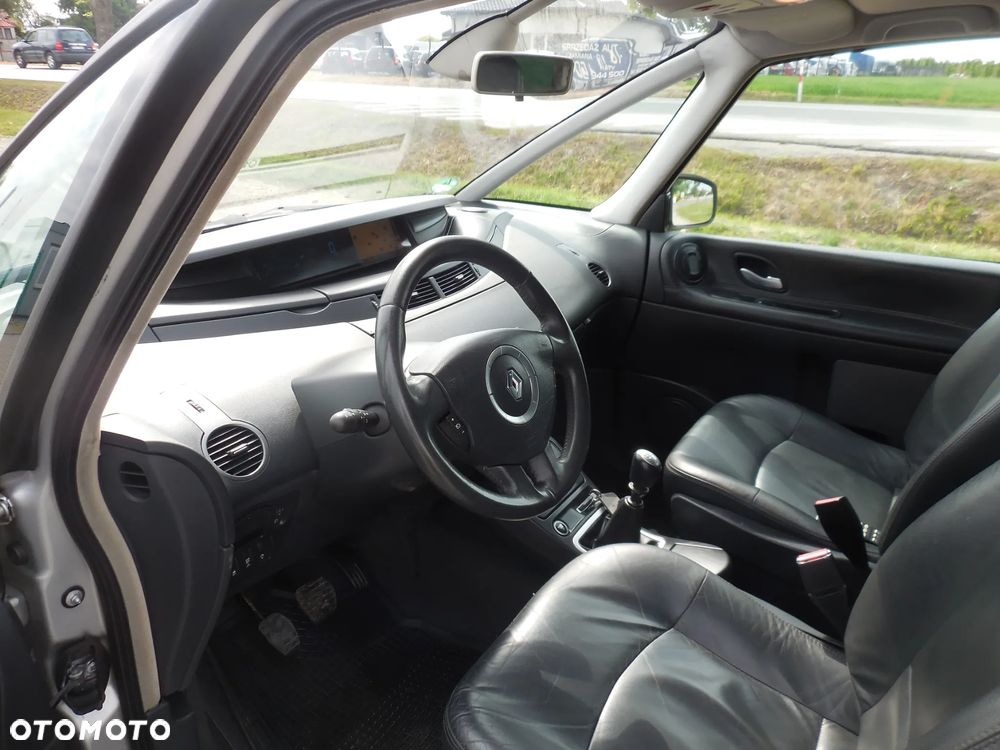 Renault Grand Espace - 24
