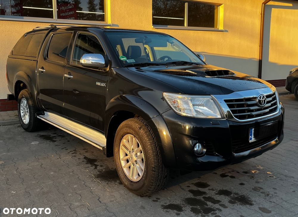 Toyota Hilux 3.0 D-4D Adventure - 9