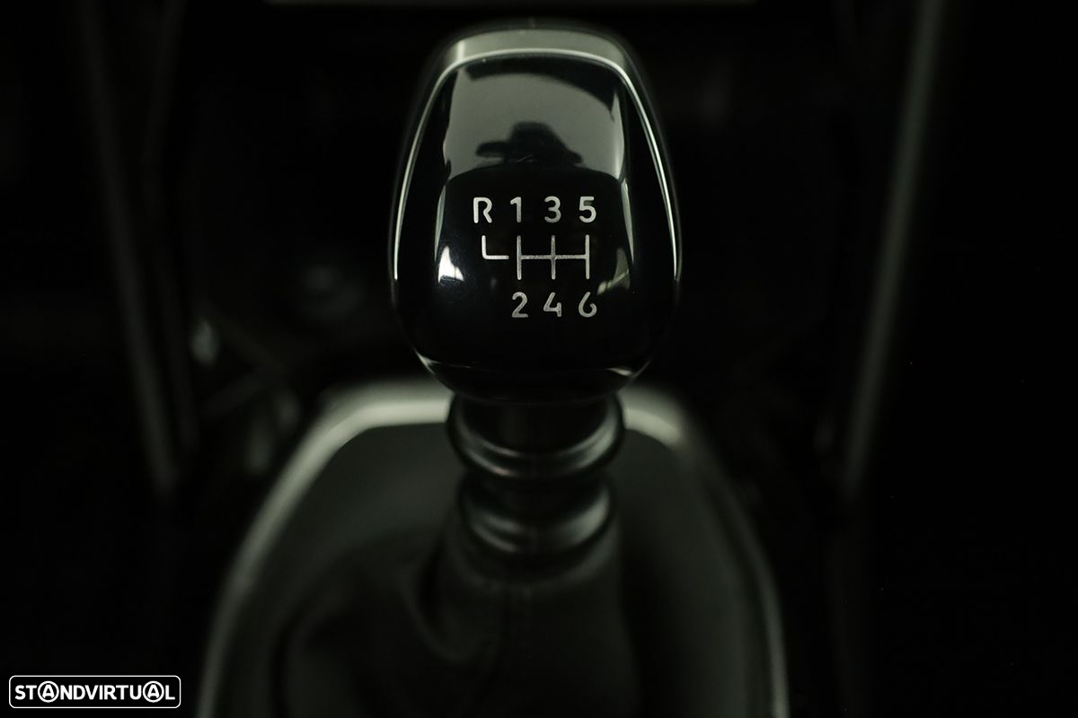 Peugeot 208 1.2 PureTech Allure - 14