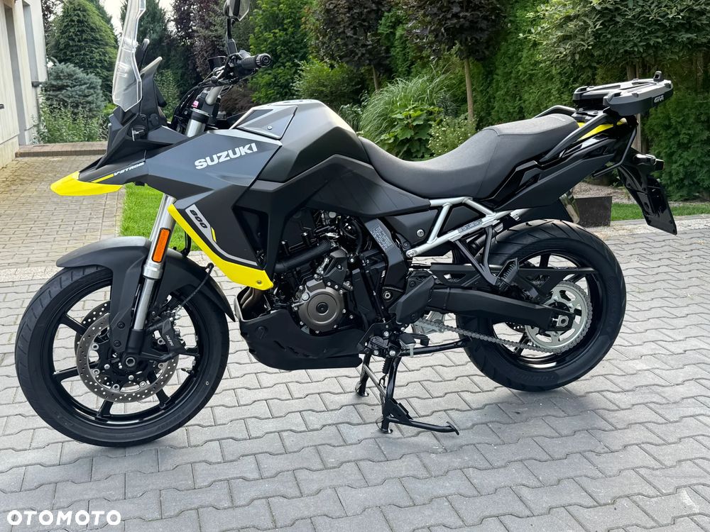 Suzuki V-STROM - 8