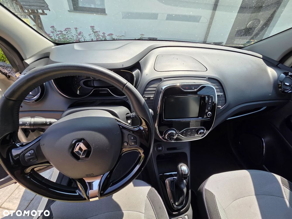 Renault Captur 1.2 Energy TCe Limited EDC - 4