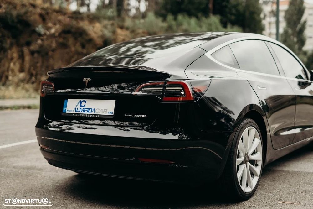 Tesla Model 3 Long Range AWD Dual Motor - 30