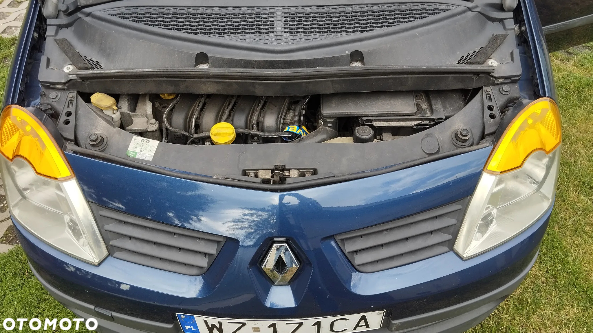 Renault Modus 1.6 16V Privilege - 11