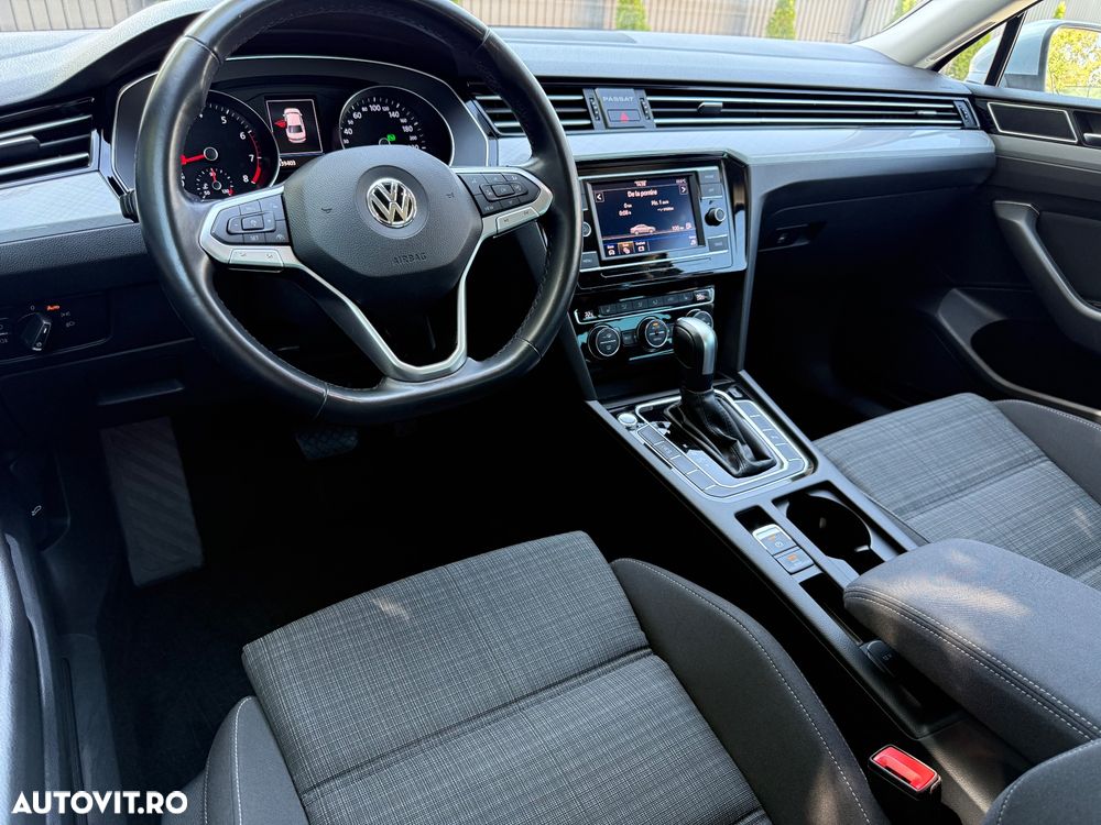 Volkswagen Passat 1.5 TSI OPF DSG Business - 2