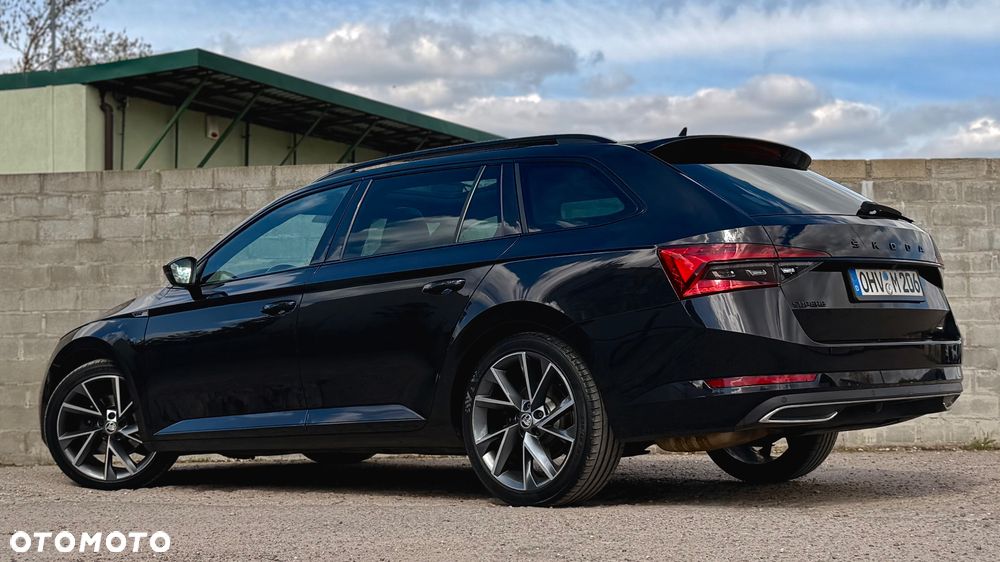 Skoda Superb 2.0 TDI DSG Sportline - 10