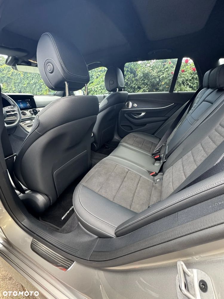Mercedes-Benz Klasa E 220 d 4-Matic AMG - 30