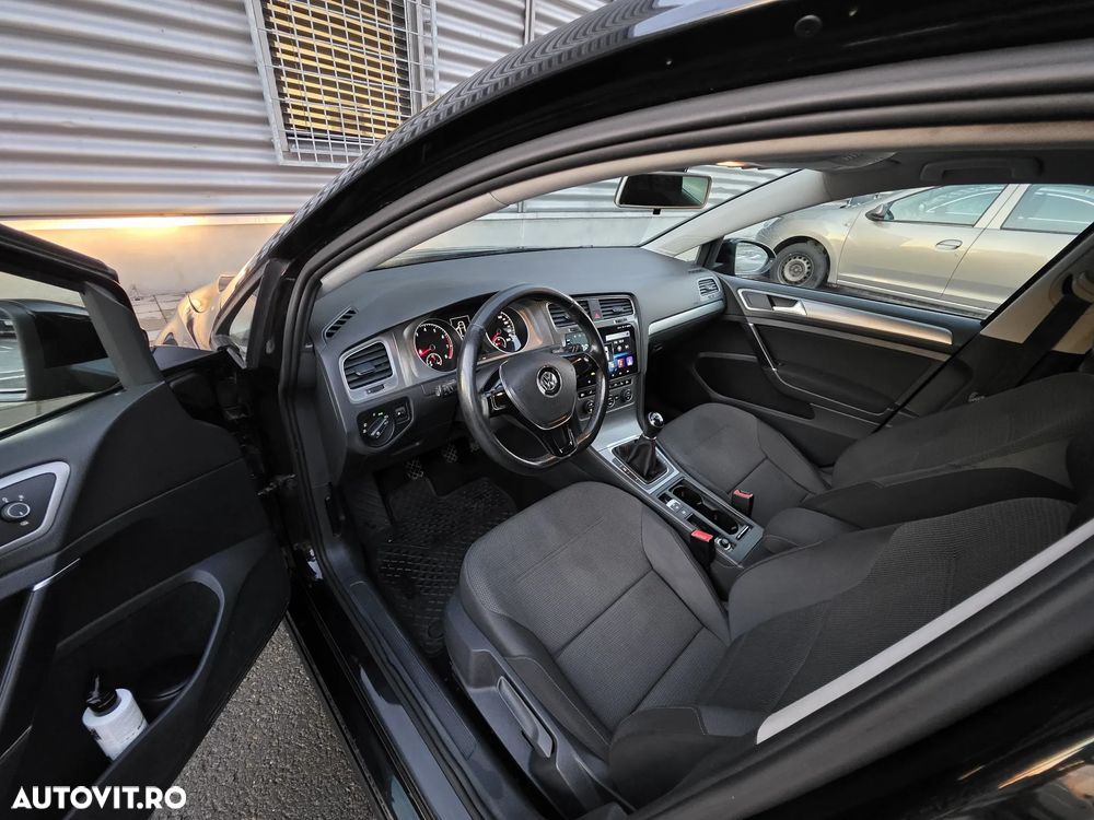 Volkswagen Golf 1.4 TSI BlueMotion Technology Comfortline - 4