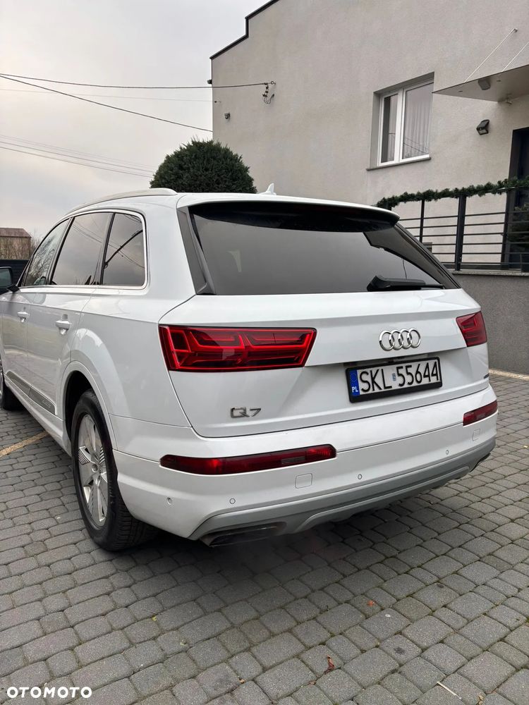 Audi Q7 - 6