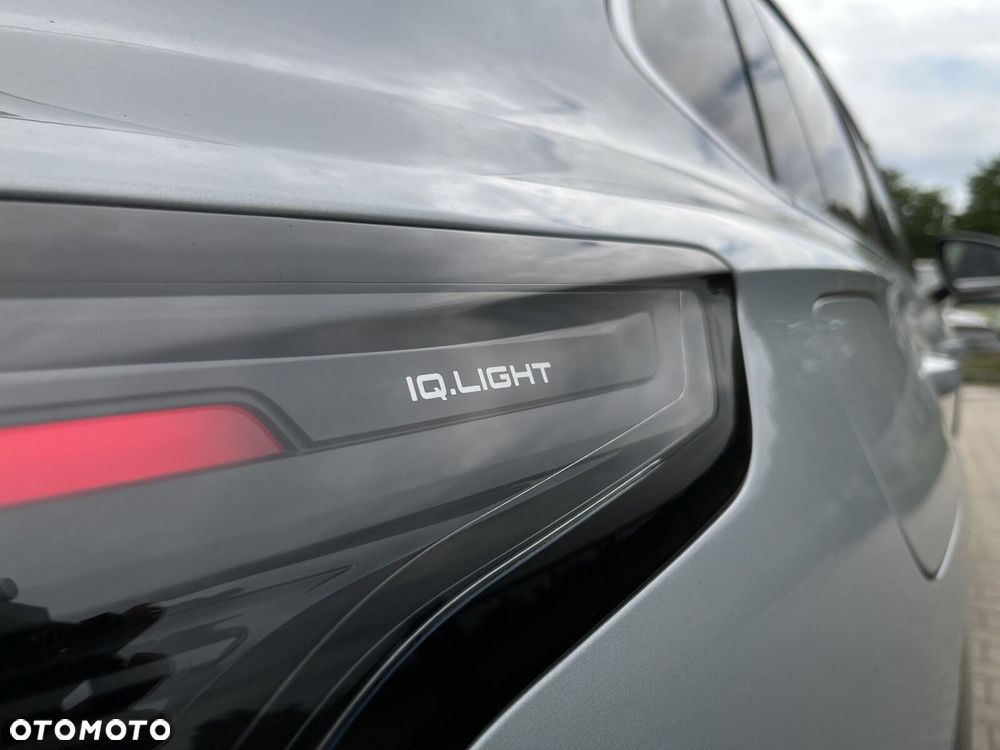 Volkswagen Tiguan - 14