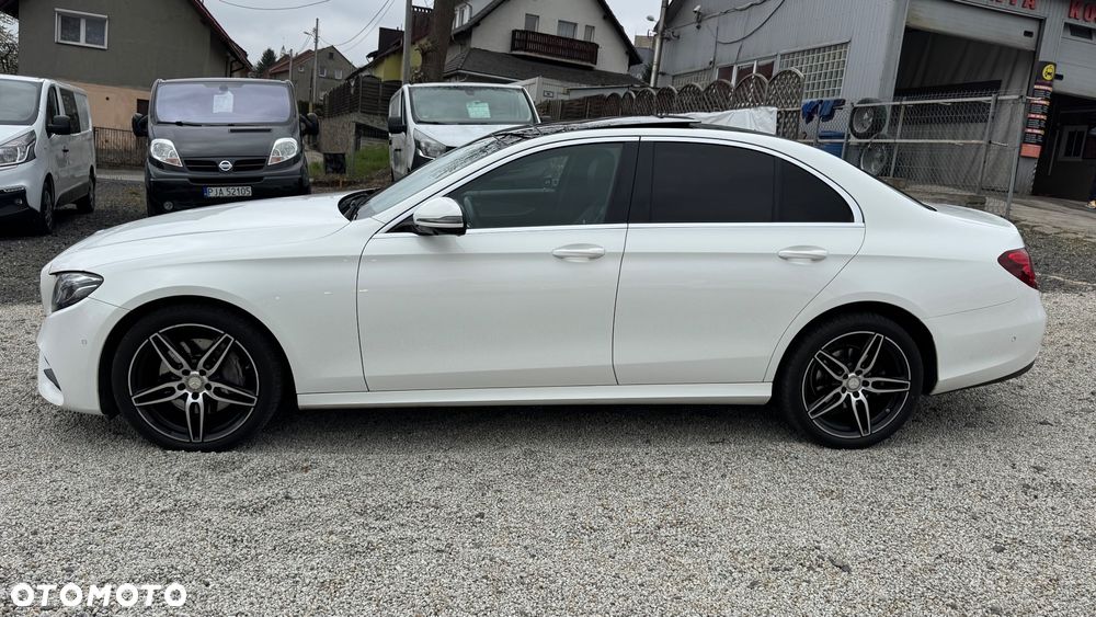 Mercedes-Benz Klasa E 220 d 9G-TRONIC - 4