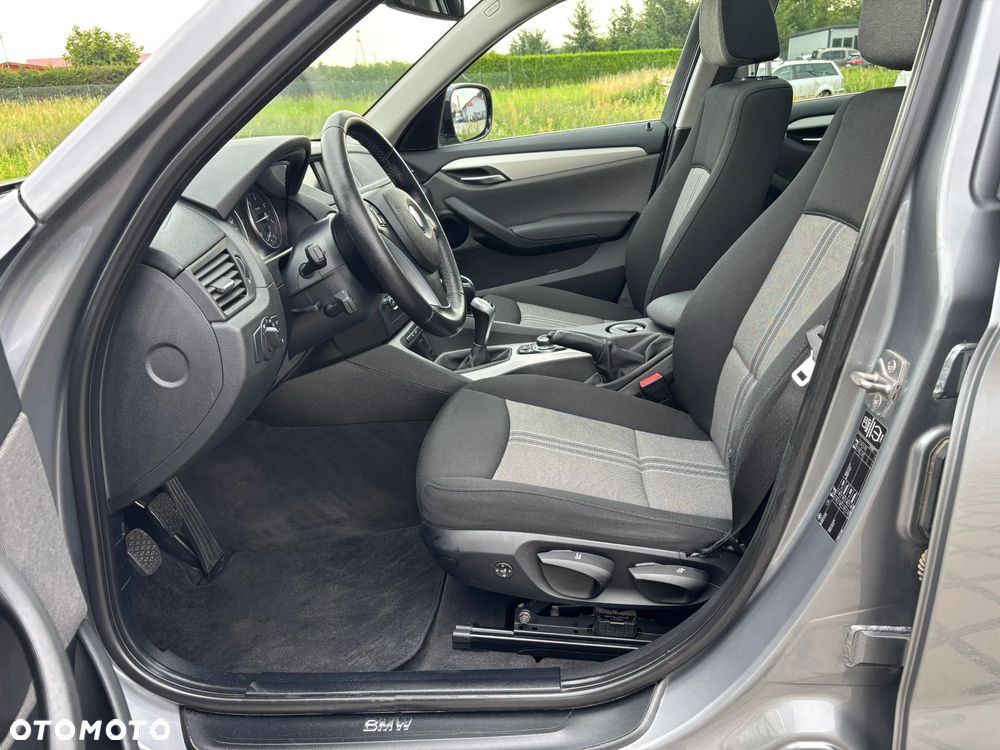 BMW X1 sDrive18d xLine - 6