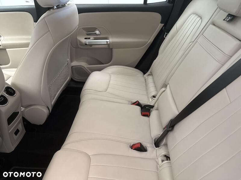 Mercedes-Benz GLB 200 d 4-Matic 8G-DCT - 21