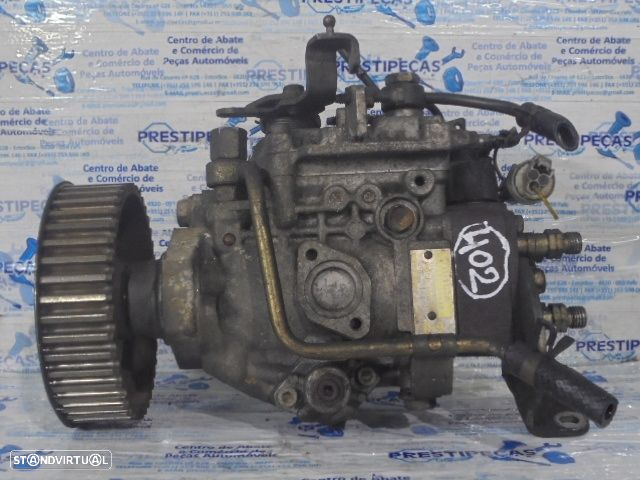 Bomba Injectora 221005B030 TOYOTA DYNA 150 1989 2.8D 85CV 2P BRANCO DENSO - 4