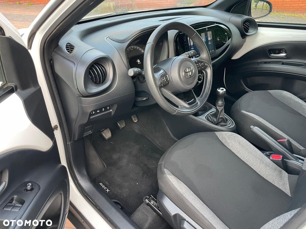 Toyota Aygo X - 8