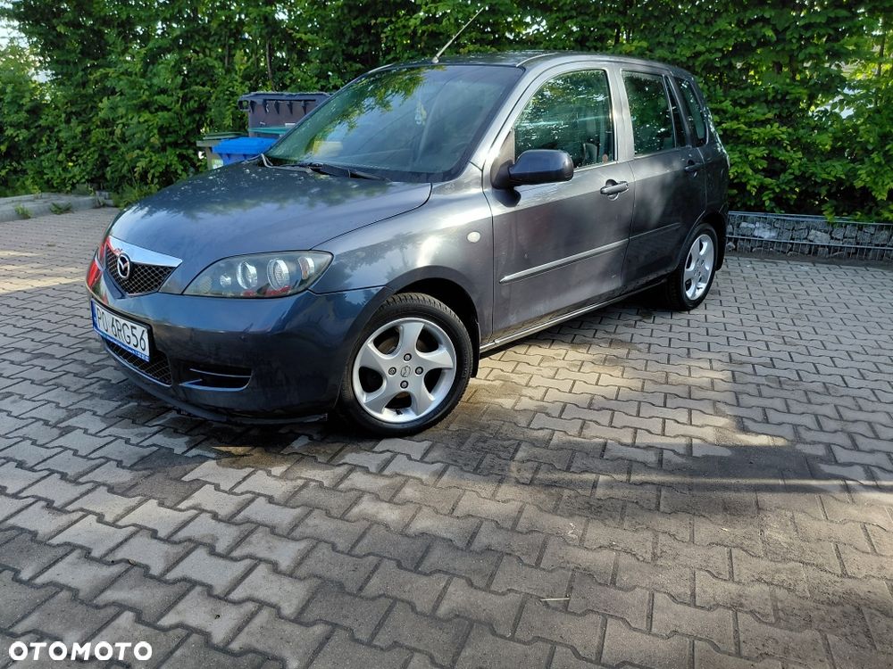 Mazda 2 - 1