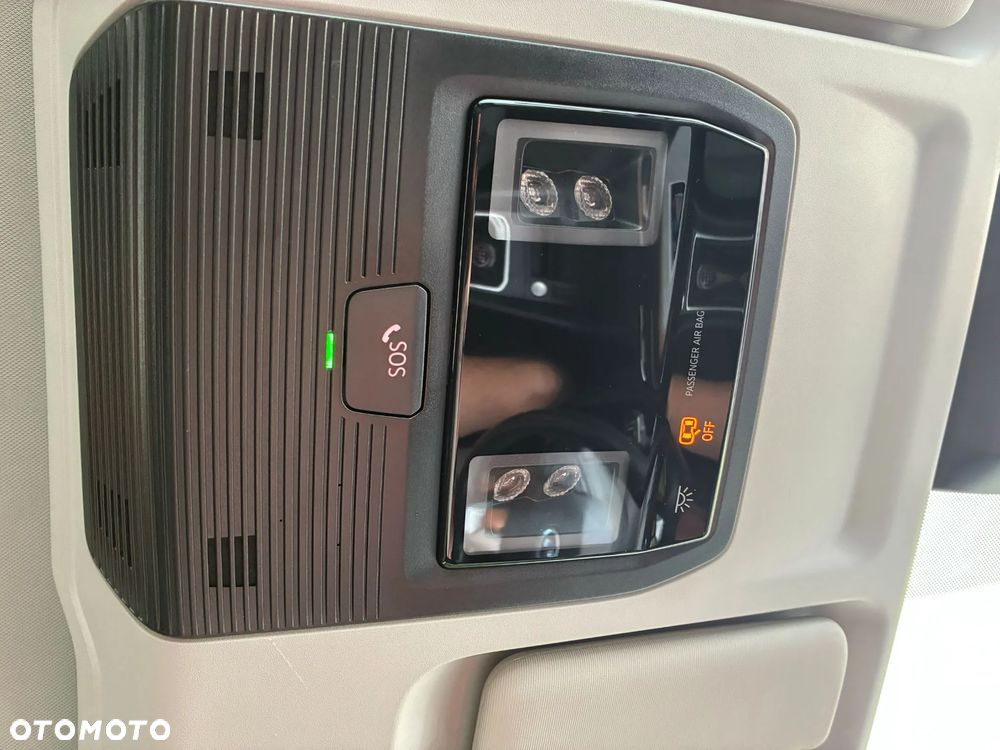 Ford Tourneo Connect 2.0 EcoBlue Titanium - 24