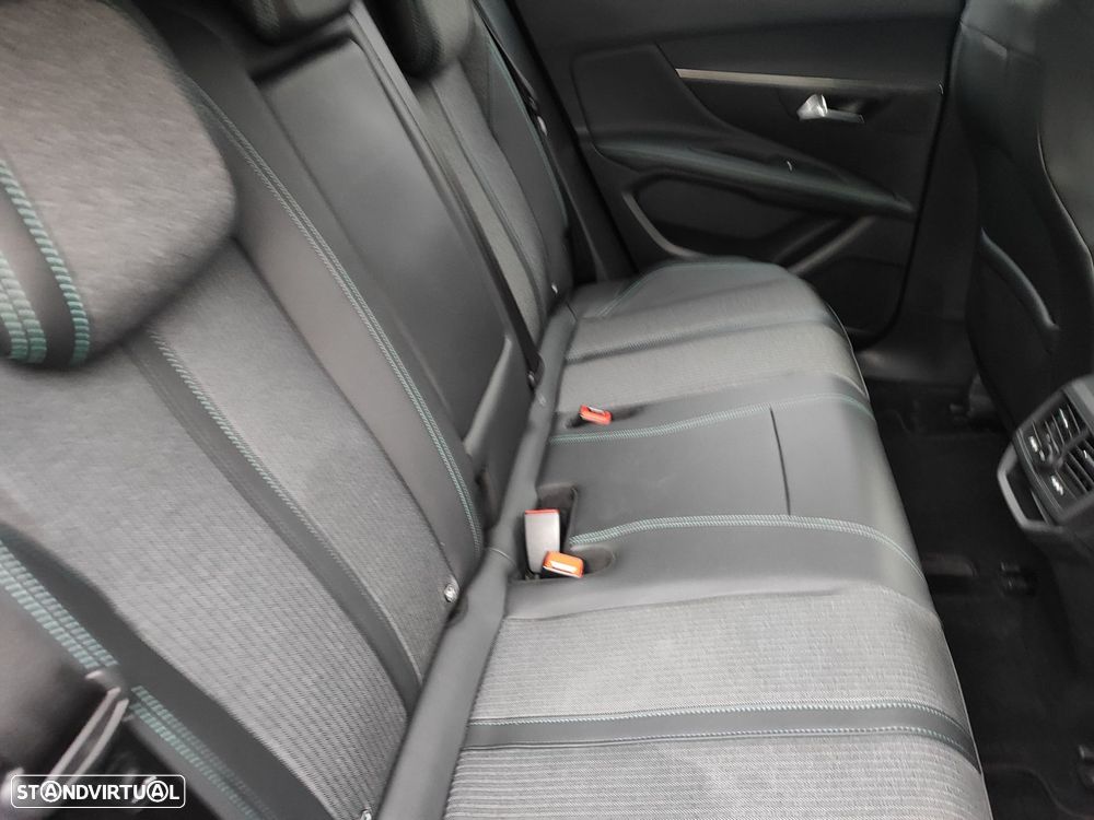 Peugeot 3008 1.6 Hybrid Allure Pack e-EAT8 - 9