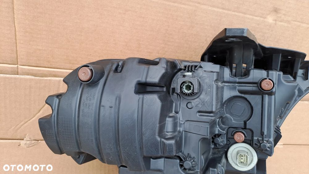 DODGE DURANGO LIFT 21- LEWA LAMPA FULL LED ORYGINAŁ 68433783AE - 7