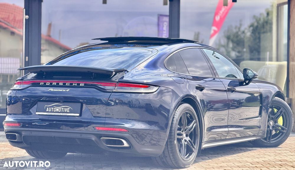 Porsche Panamera 4 - 4