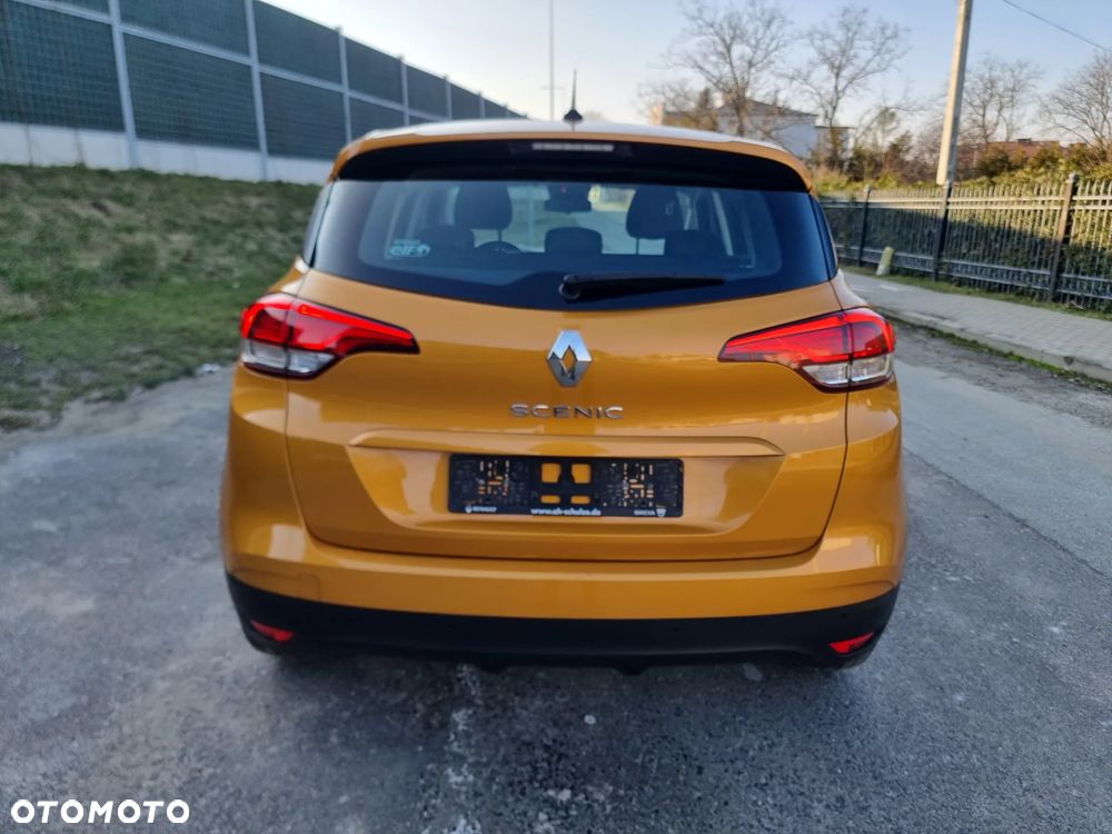 Renault Scenic 1.5 dCi Bose - 9