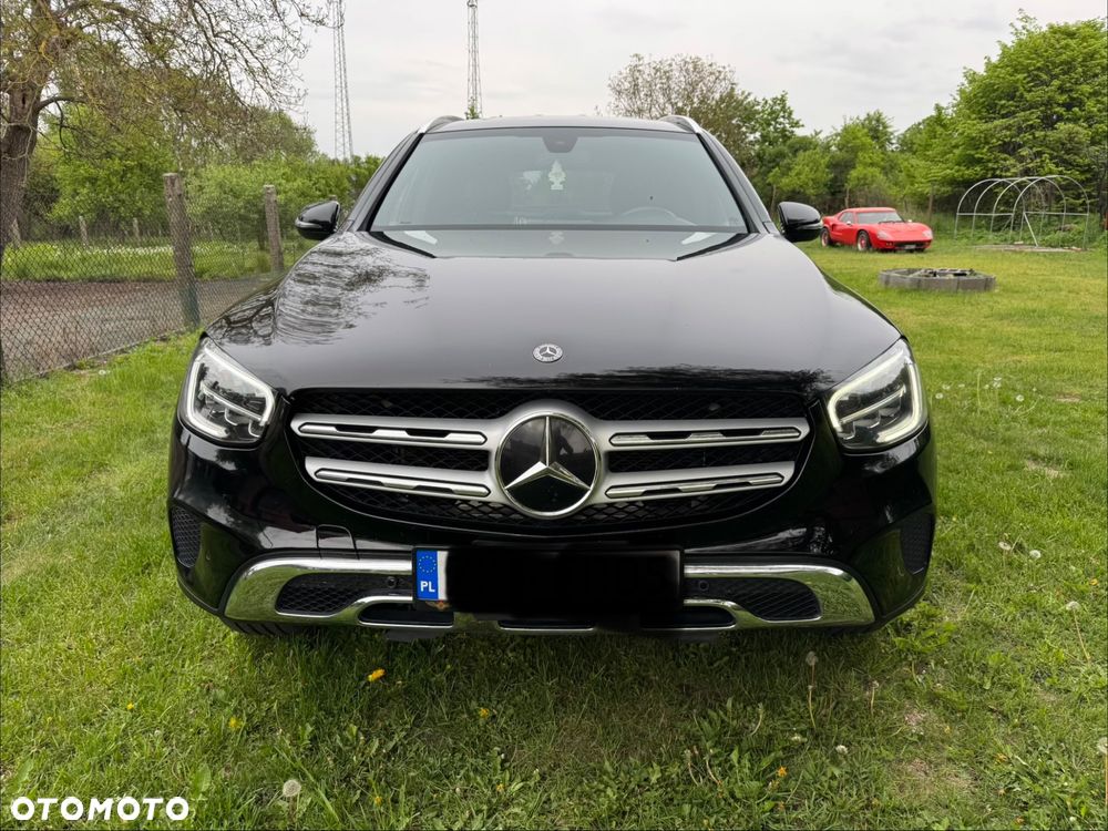 Mercedes-Benz GLC 300 4Matic 9G-TRONIC Exclusive - 3