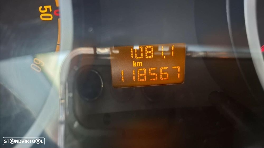 Opel Corsa 1.3 CDTI Enjoy EcoFLEX - 11