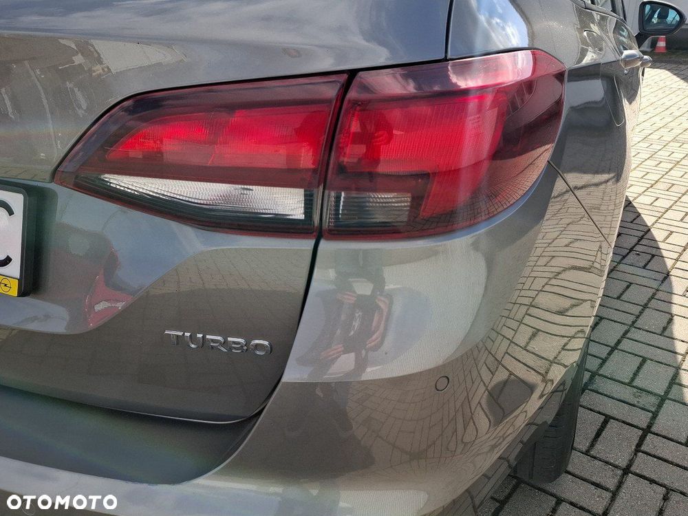 Opel Astra V 1.4 T Enjoy - 17