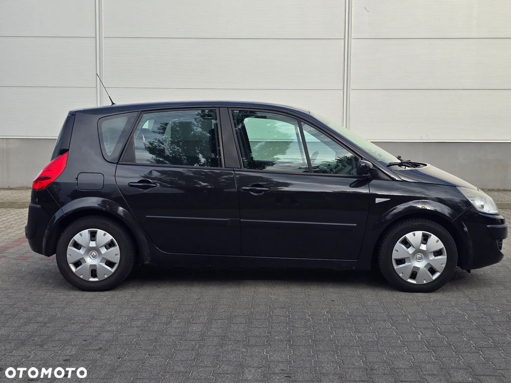 Renault Scenic - 10